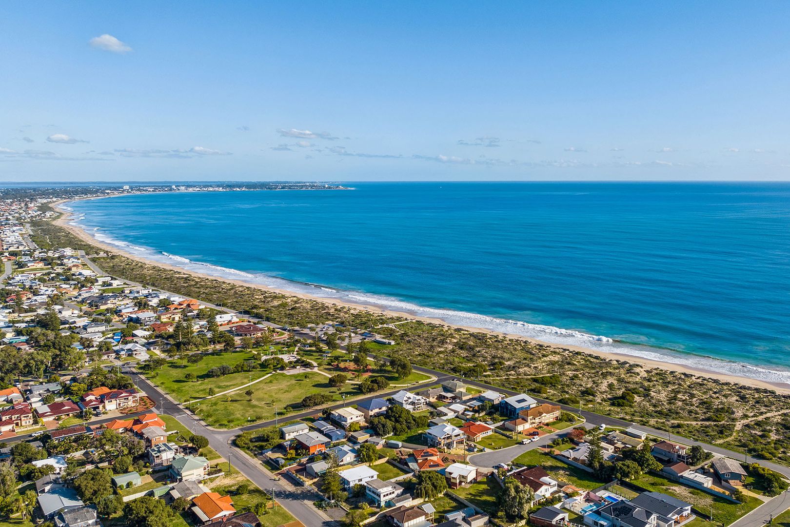 19 Seacliff Approach, Madora Bay WA 6210, Image 2