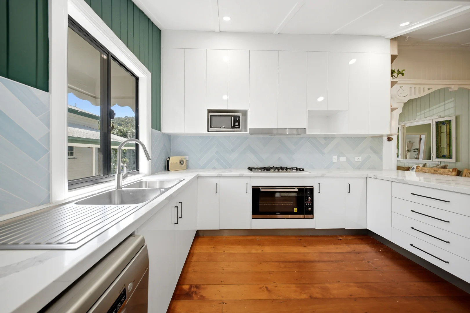 Additional image 28 of 16 Baxter Street, West End QLD 4810