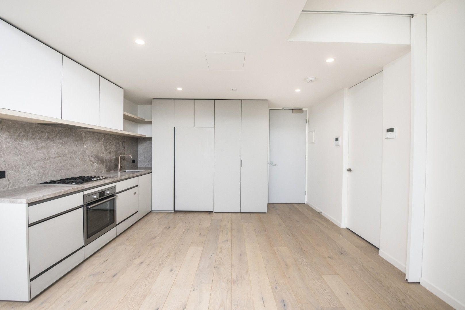 1 bedrooms Apartment / Unit / Flat in 502/1050 Mt Alexander Road ESSENDON VIC, 3040
