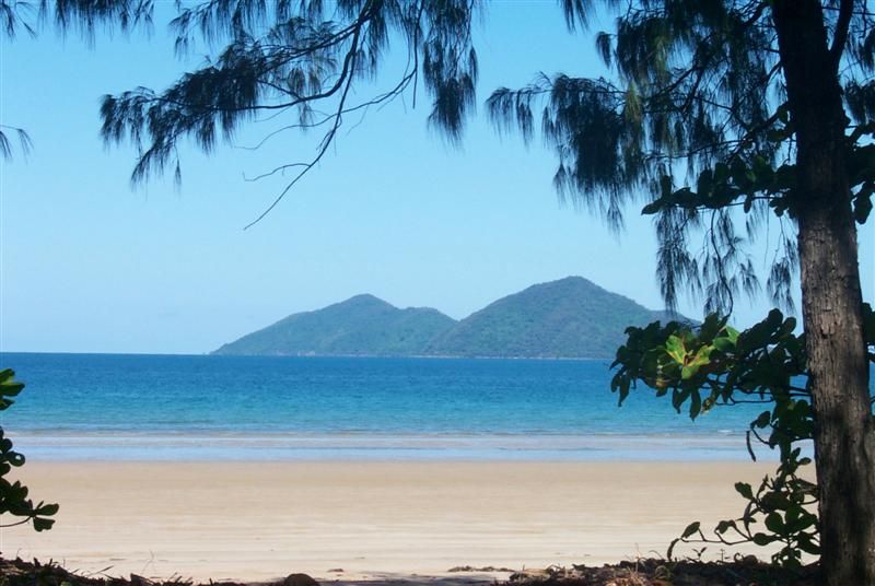 6 Conch, Mission Beach QLD 4852, Image 2