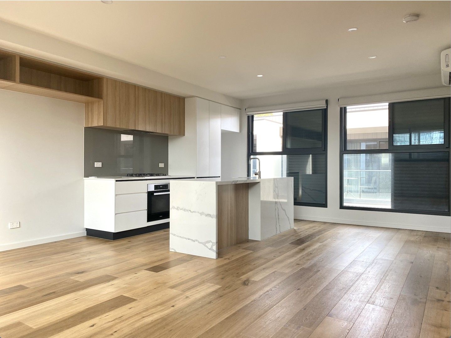 2 bedrooms Townhouse in 5/3 Stanley Ave CHELTENHAM VIC, 3192