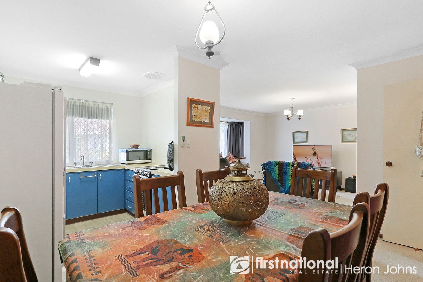 2/88 Cleopatra Street, Palmyra WA 6157, Image 2