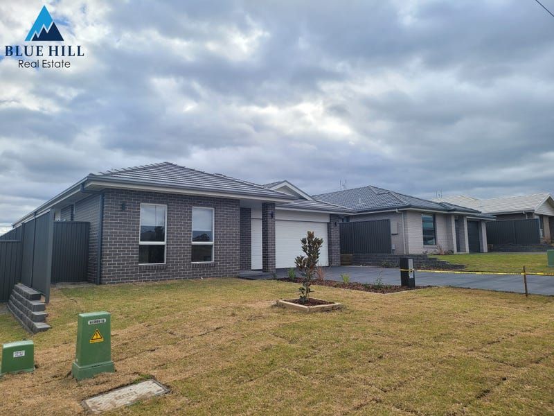 4 bedrooms House in 120 Radford Street CLIFTLEIGH NSW, 2321