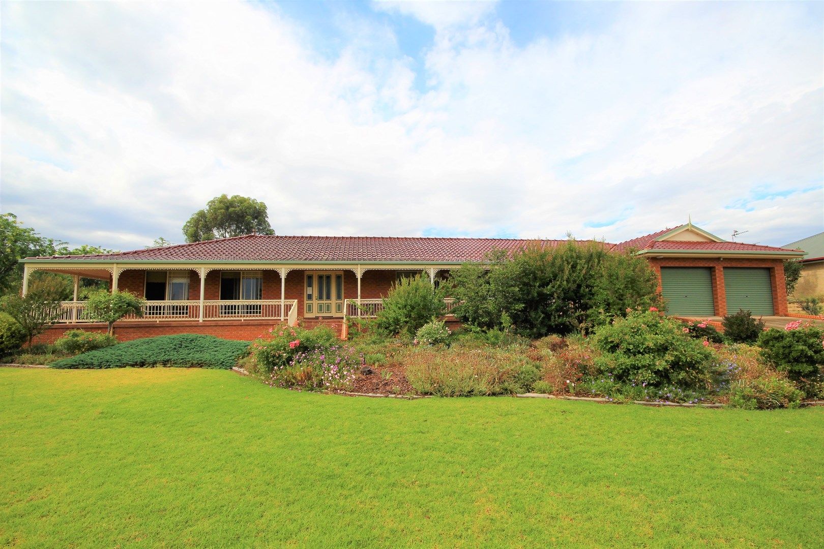 1 Evangelist Avenue, Lake Albert NSW 2650, Image 0