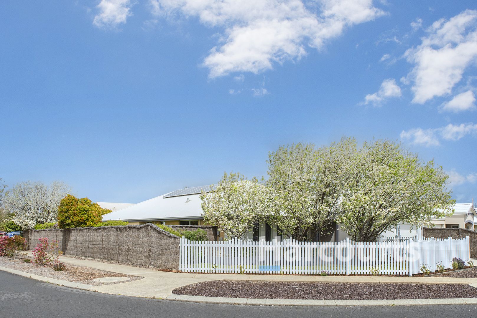 12 Matisse Way, Yalyalup WA 6280, Image 1