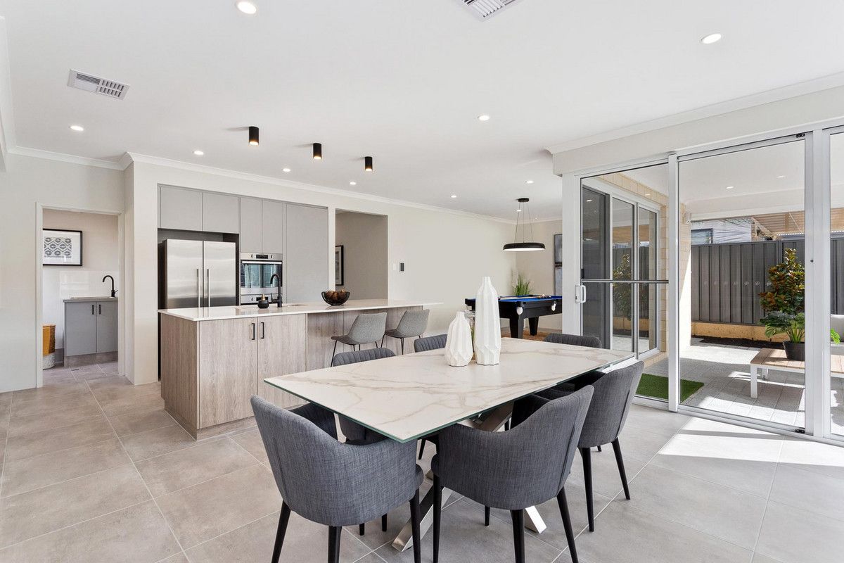 3 bedrooms House in Lot 10 Goodenia Way PIARA WATERS WA, 6112