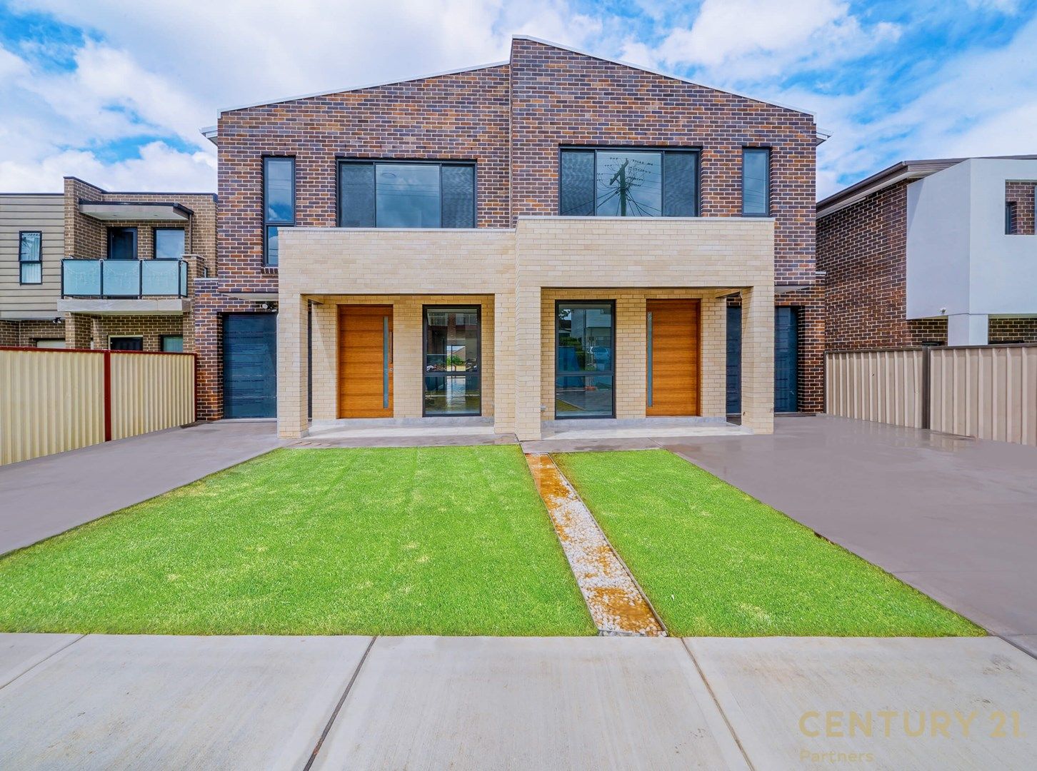 5 bedrooms House in 25 Throsby Street FAIRFIELD HEIGHTS NSW, 2165