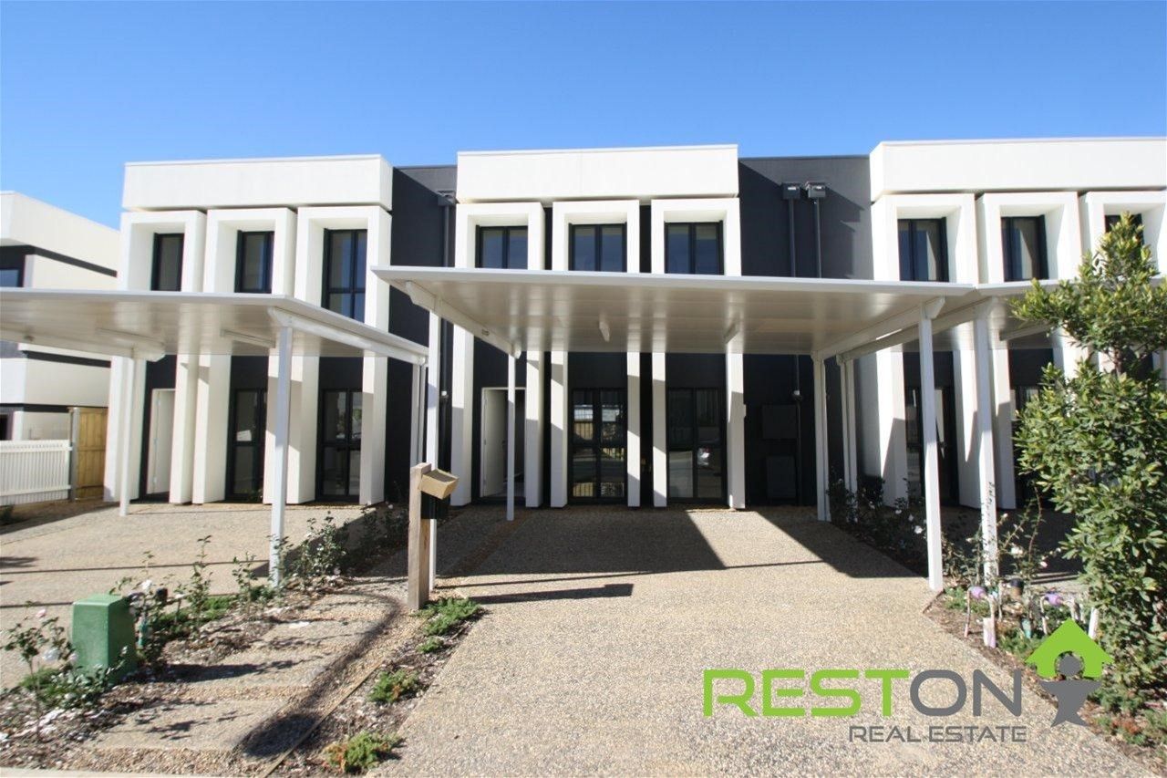 3 bedrooms Townhouse in 78 Grace Crescent KELLYVILLE NSW, 2155