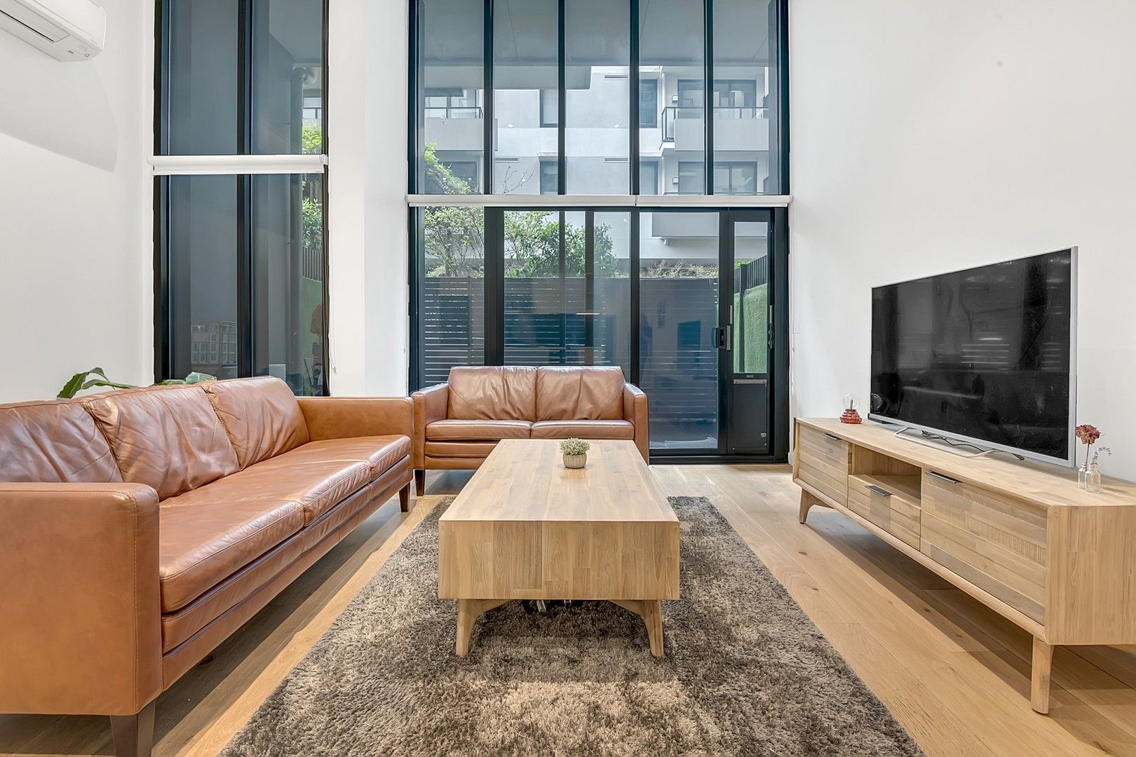 2 bedrooms Apartment / Unit / Flat in 10/22 Barkly Street BRUNSWICK EAST VIC, 3057