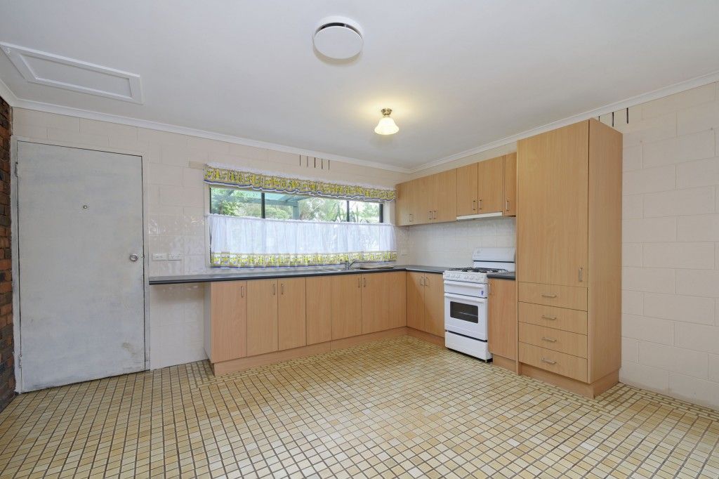 25 Humphrey Road, Toongabbie VIC 3856, Image 2