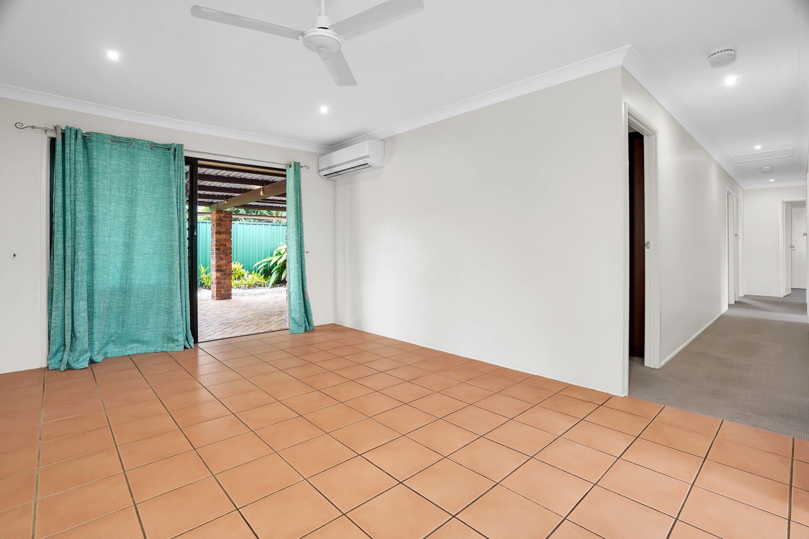 8 Andalucia Street, Bray Park QLD 4500, Image 2