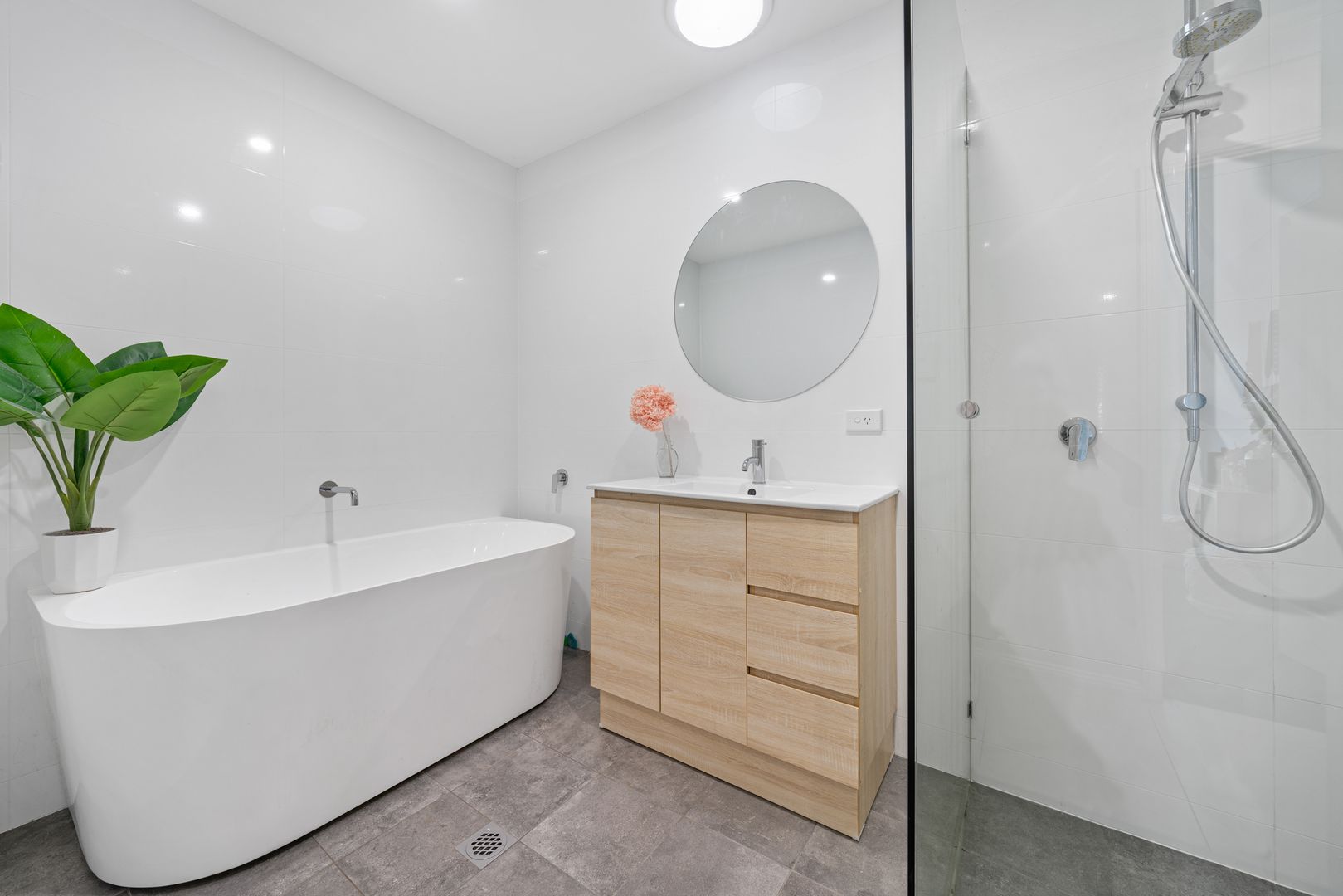 3a Harold Close, Bateau Bay NSW 2261, Image 2