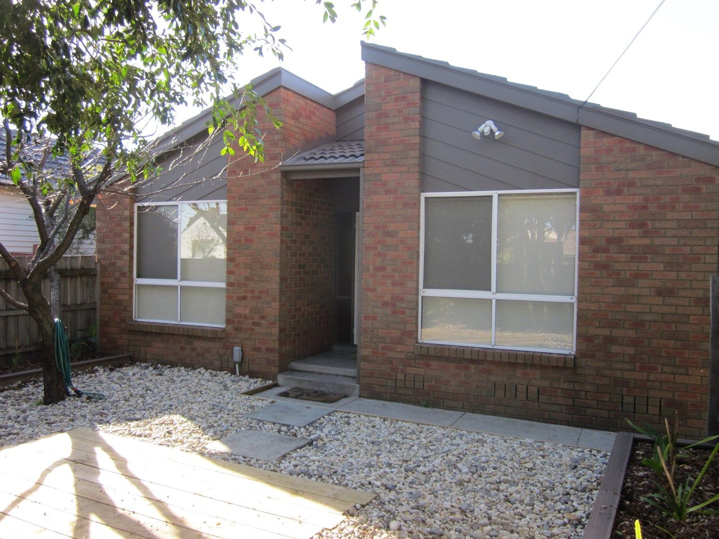1/25 First Street, Clayton South VIC 3169