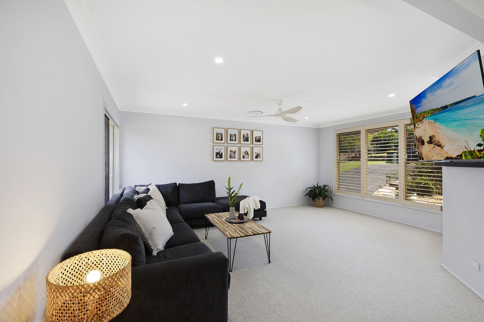 5 Judy Anne Close, Green Point NSW 2251, Image 2