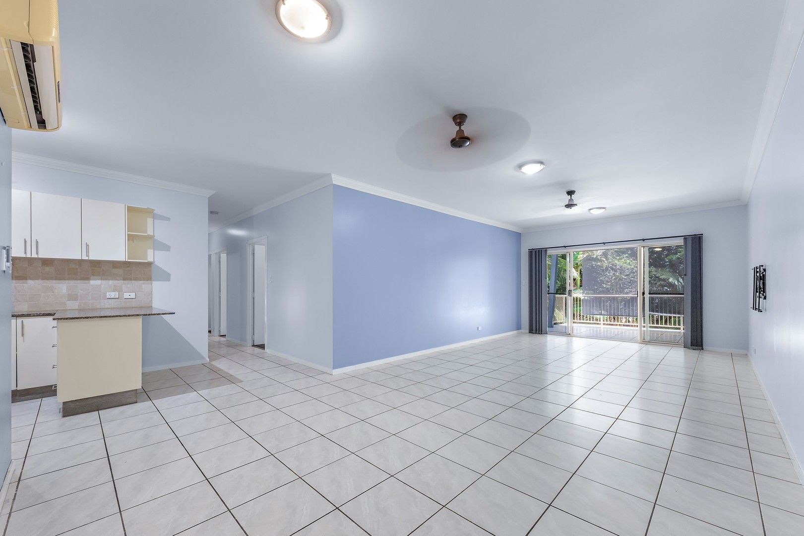 3 bedrooms Apartment / Unit / Flat in 57/21 Shute Harbour Road CANNONVALE QLD, 4802