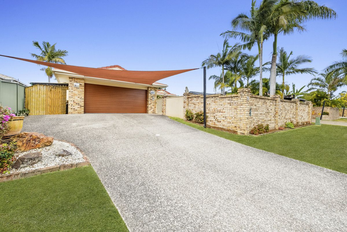 18 Harrier Drive, Burleigh Waters QLD 4220, Image 2
