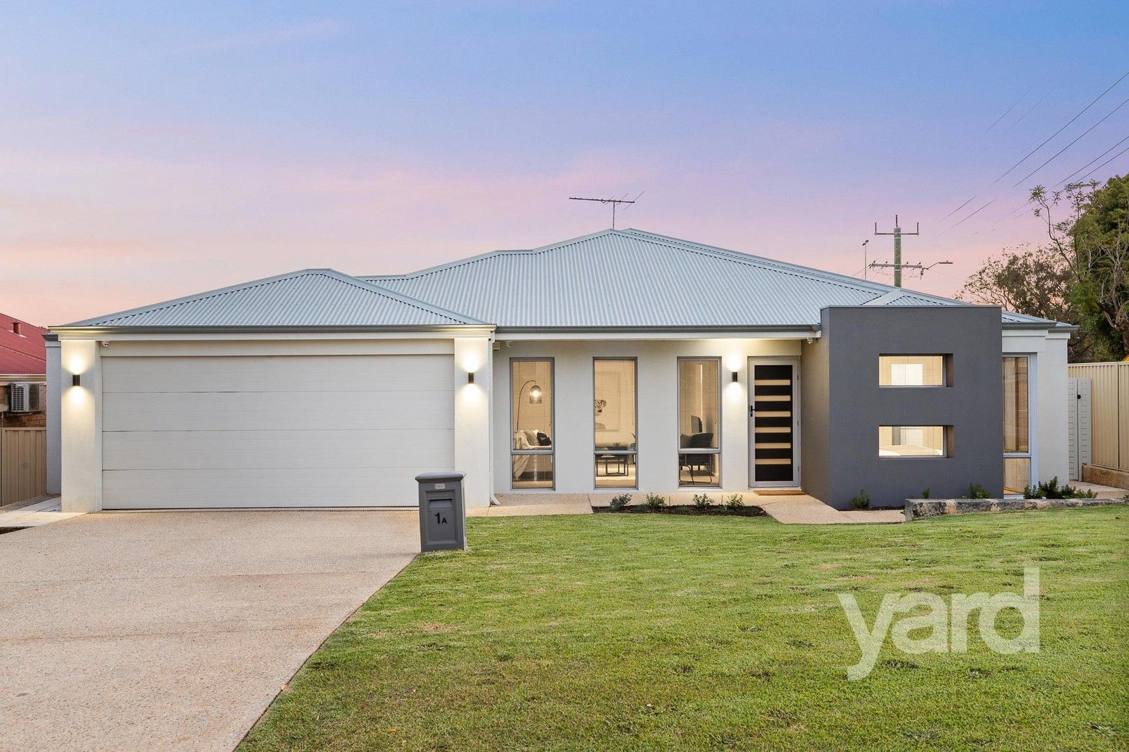 4 bedrooms House in 1A Jackman Street WILLAGEE WA, 6156