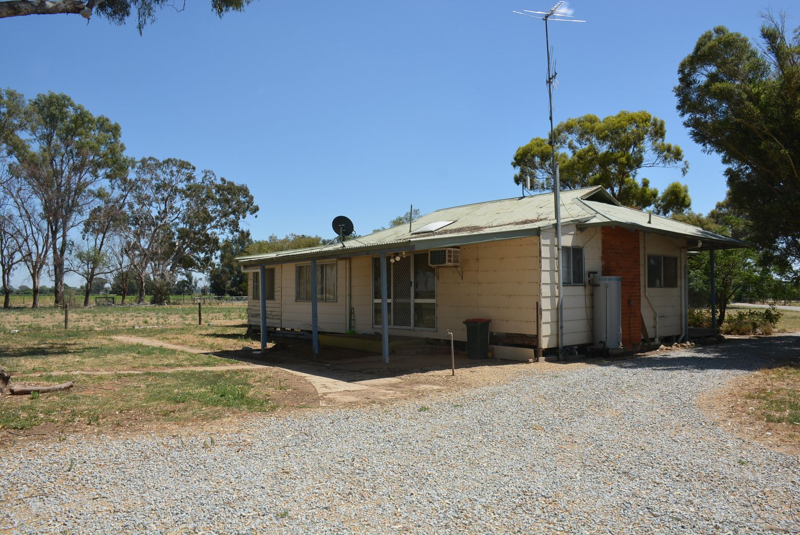 319 Macarthur Rd, Yarroweyah VIC 3644, Image 2