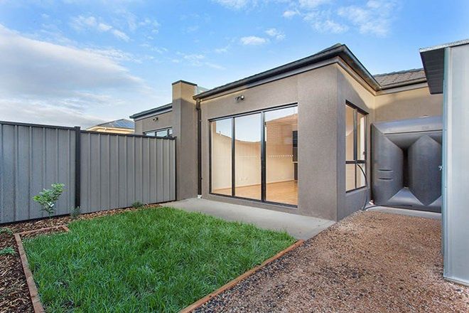 Picture of 1 /52 Springleaf Road, TARNEIT VIC 3029