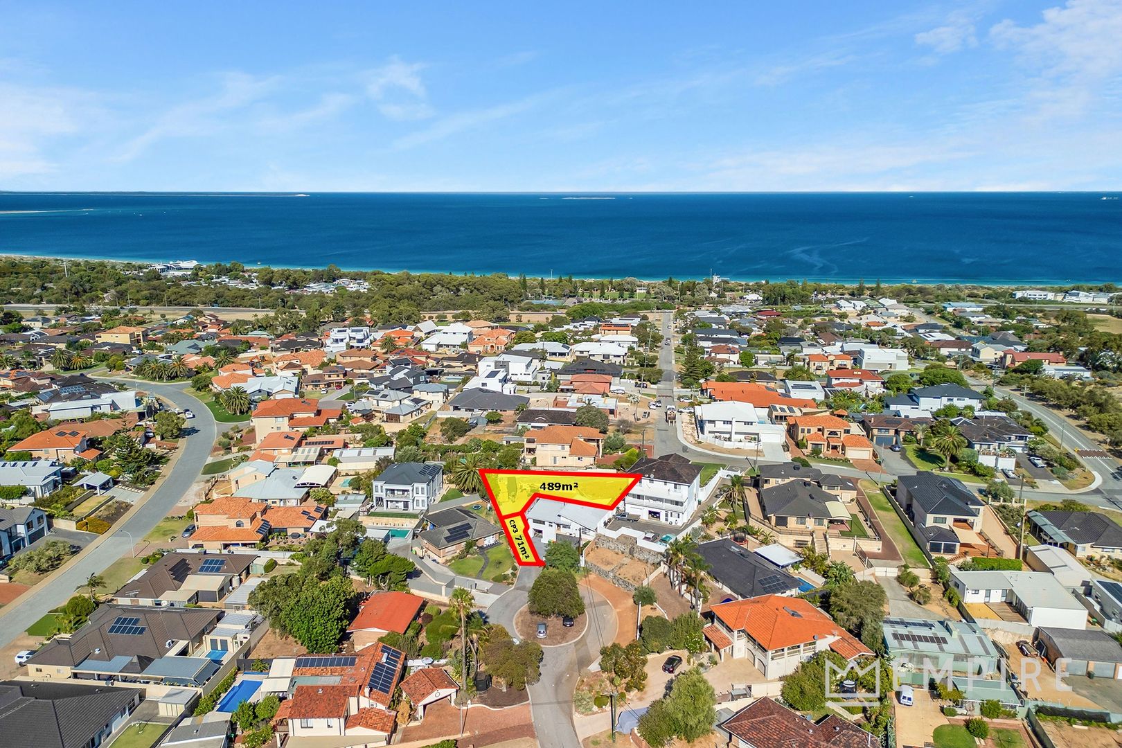 18A Ellement Parade, Coogee WA 6166, Image 2
