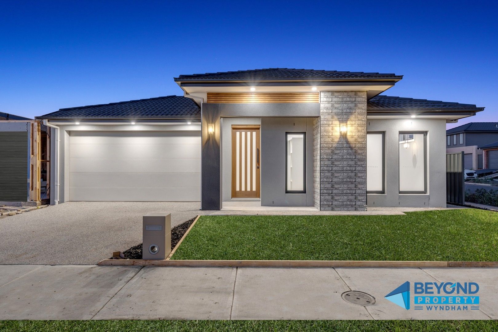 2 Arrarat Street, Truganina VIC 3029, Image 0