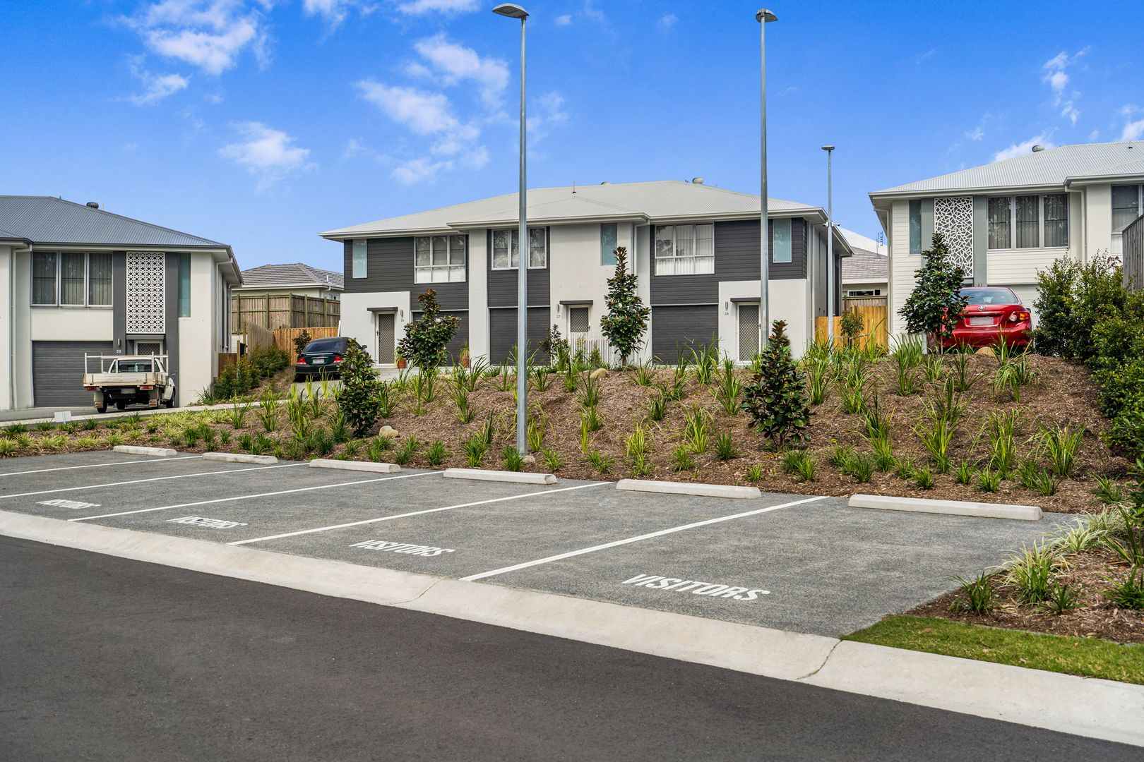 27/1 Isla St, Pimpama QLD 4209 - Townhouse For Rent - $590 | Domain