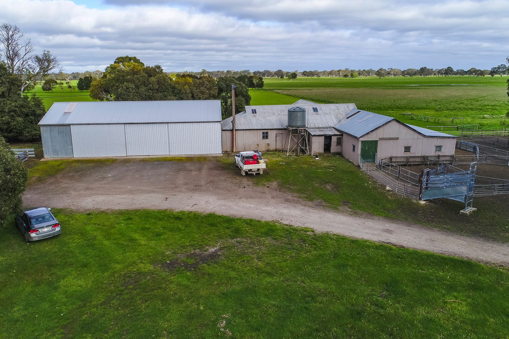 917 Old Kalangadoo-penola Rd, Moerlong SA 5278, Image 2