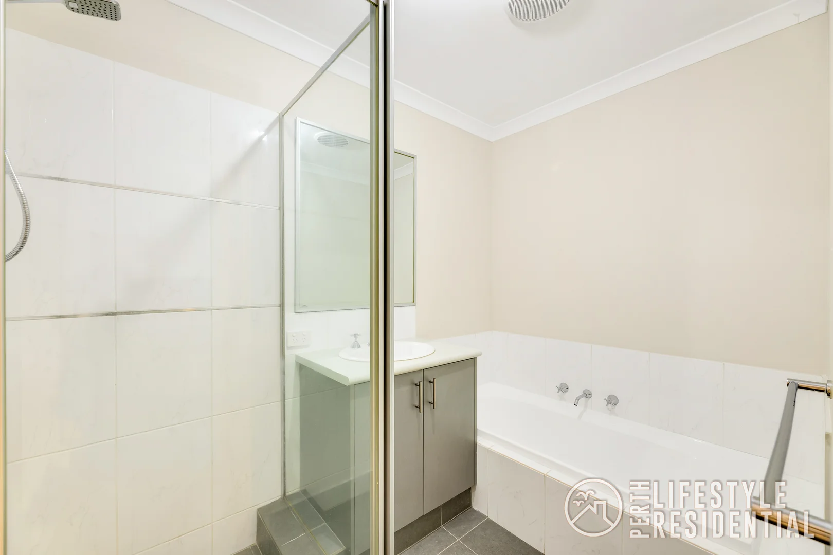 Additional image 28 of 27 Glasshouse Drive, Banksia Grove WA 6031