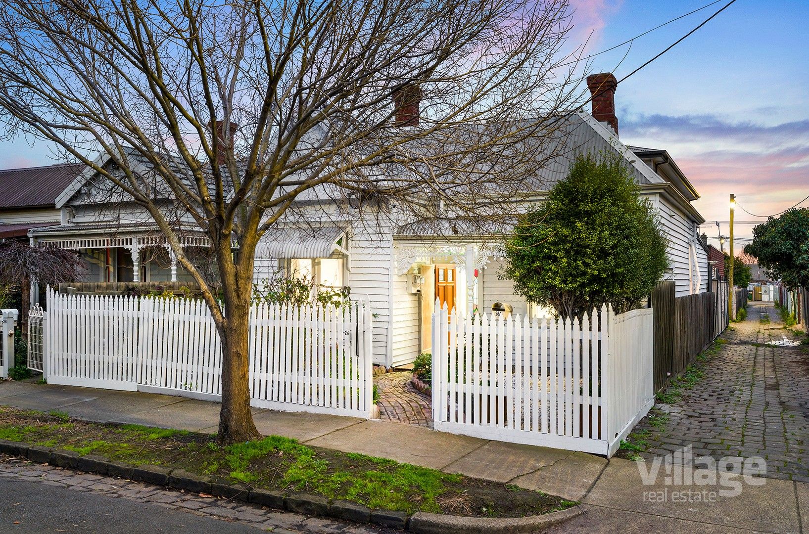 6 bedrooms House in 26 Lynch Street FOOTSCRAY VIC, 3011