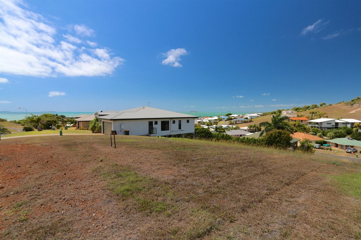 18 Livstonia Crescent, Emu Park QLD 4710, Image 2