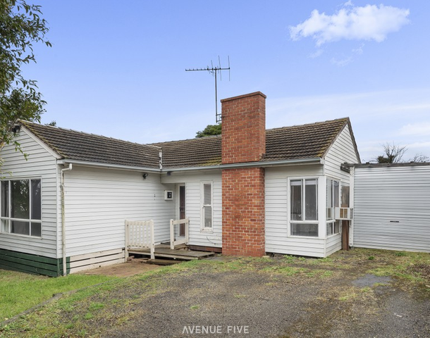 26 Gibbs Street, Newcomb VIC 3219