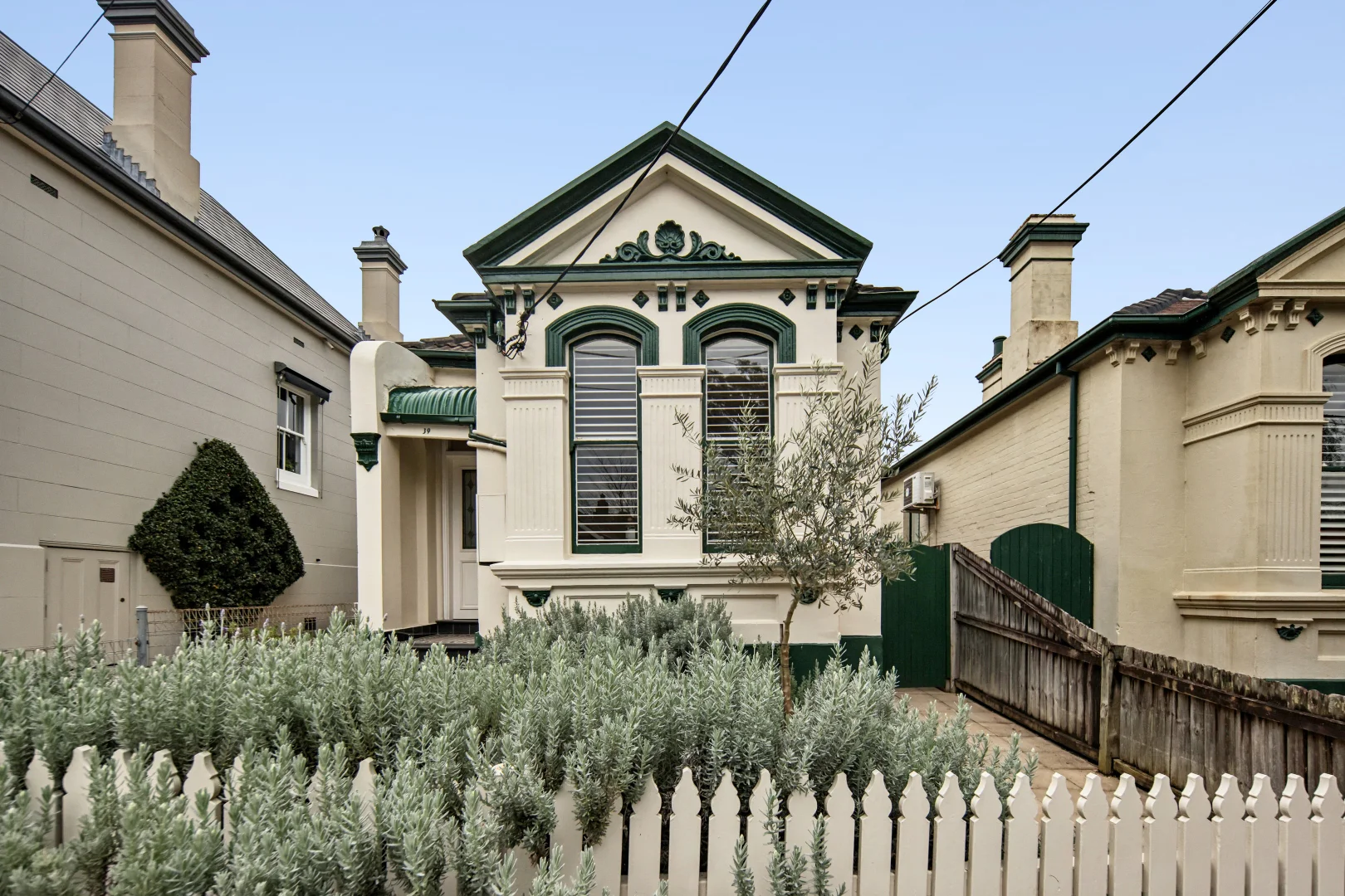 Image 10
