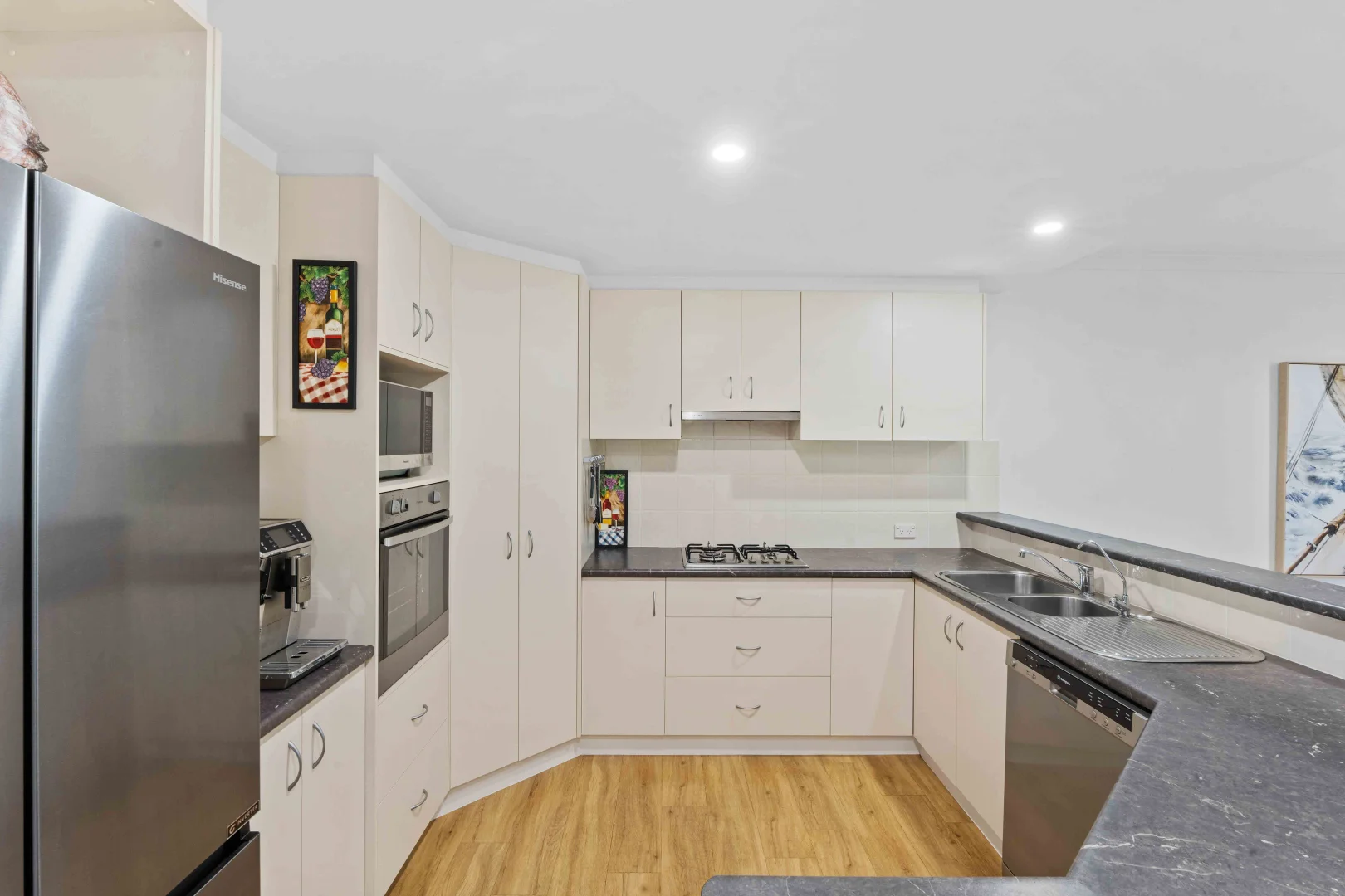 Additional image 3 of 11/30 East Street, Scarness QLD 4655