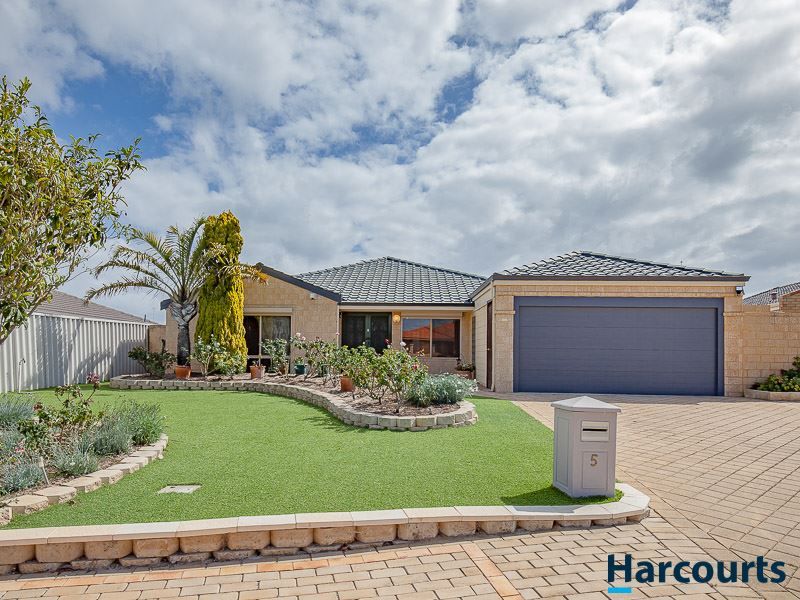 5 Fintry Close, Kinross WA 6028, Image 0