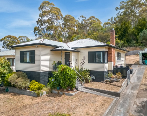 32 Southview Crescent, New Norfolk TAS 7140