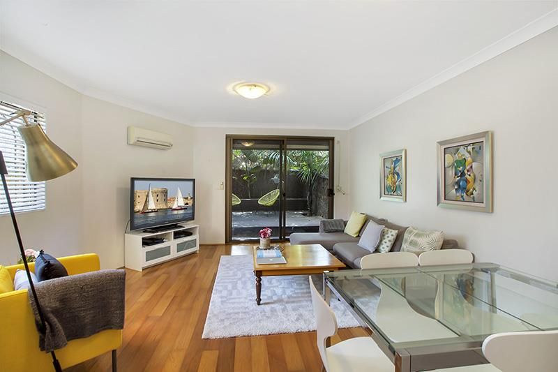 2 bedrooms Apartment / Unit / Flat in 5/29-31 Simpson Street BONDI BEACH NSW, 2026
