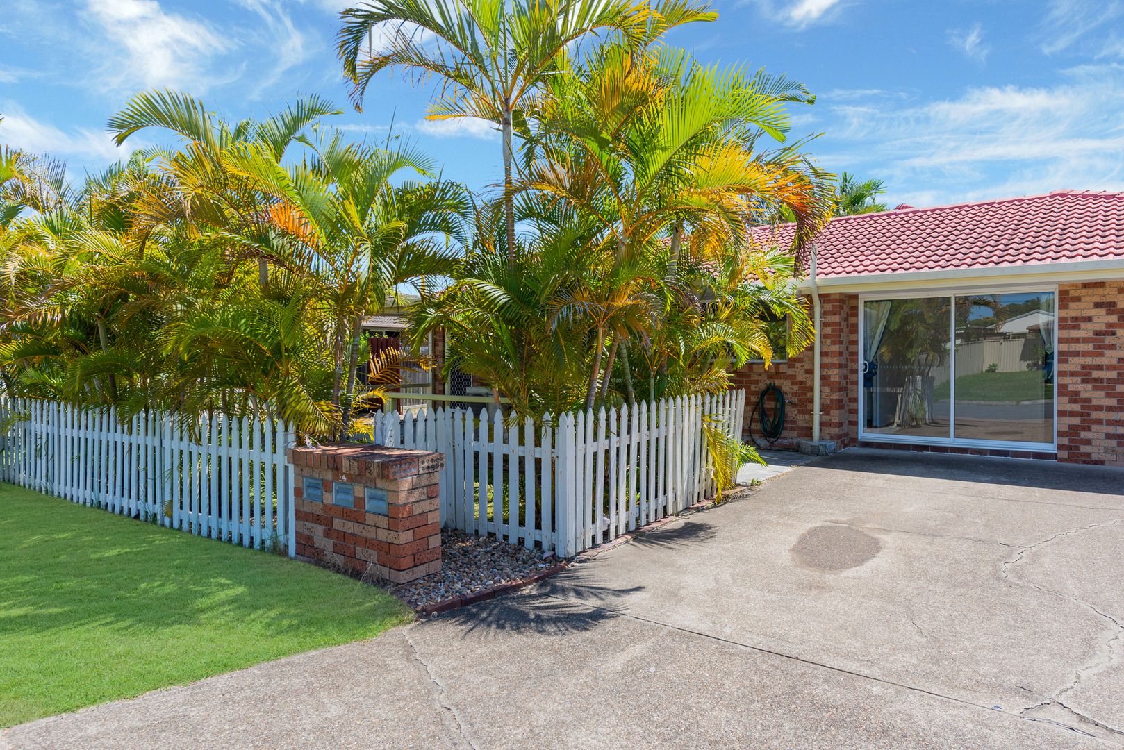 1/14 Riccarton Place, Labrador Property History & Address Research