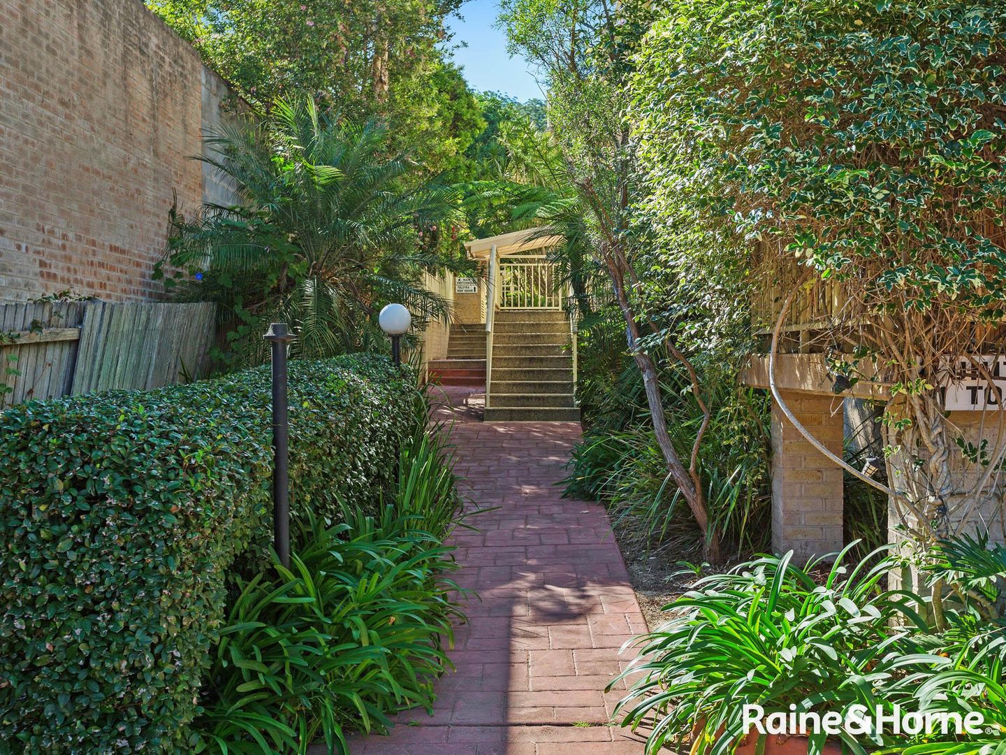 23/35 Central Coast Hwy, West Gosford NSW 2250, Image 2