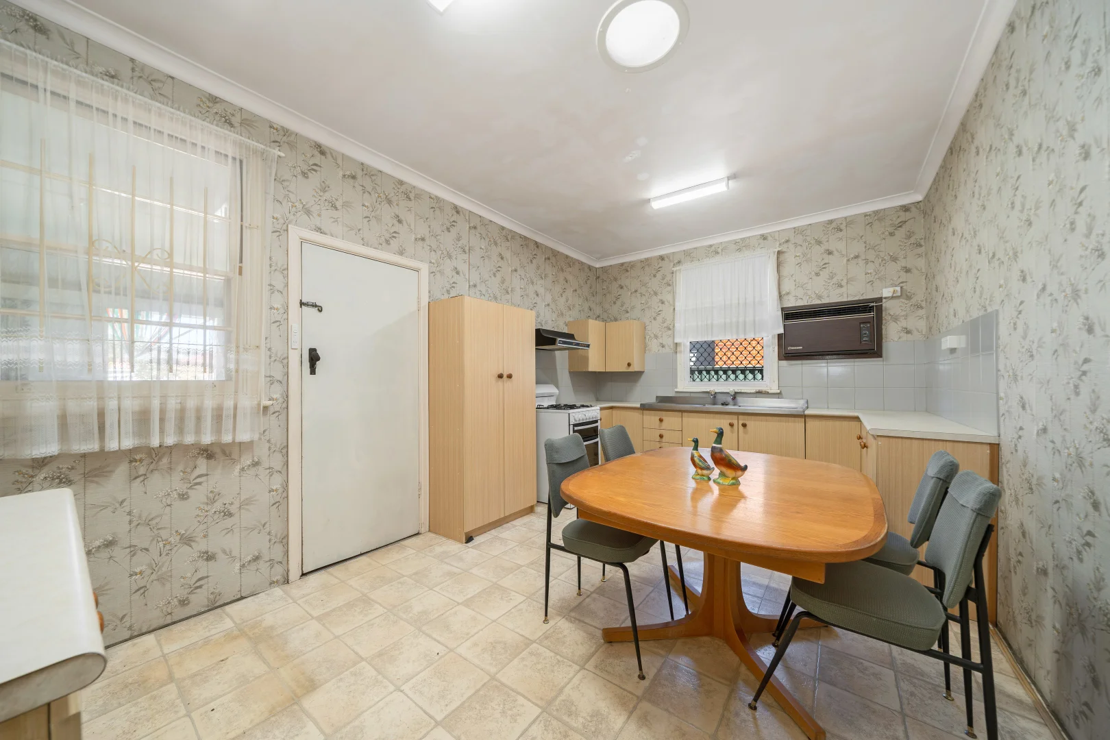 Additional image 9 of 16 Manson Street, Swan View WA 6056