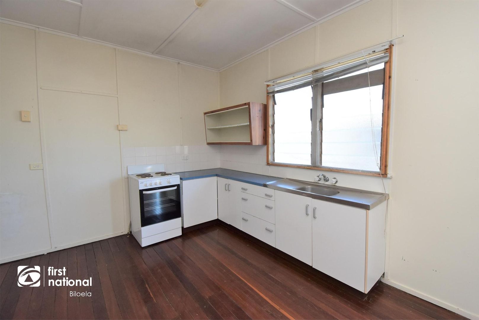 14 Stanley Street, Thangool QLD 4716, Image 2