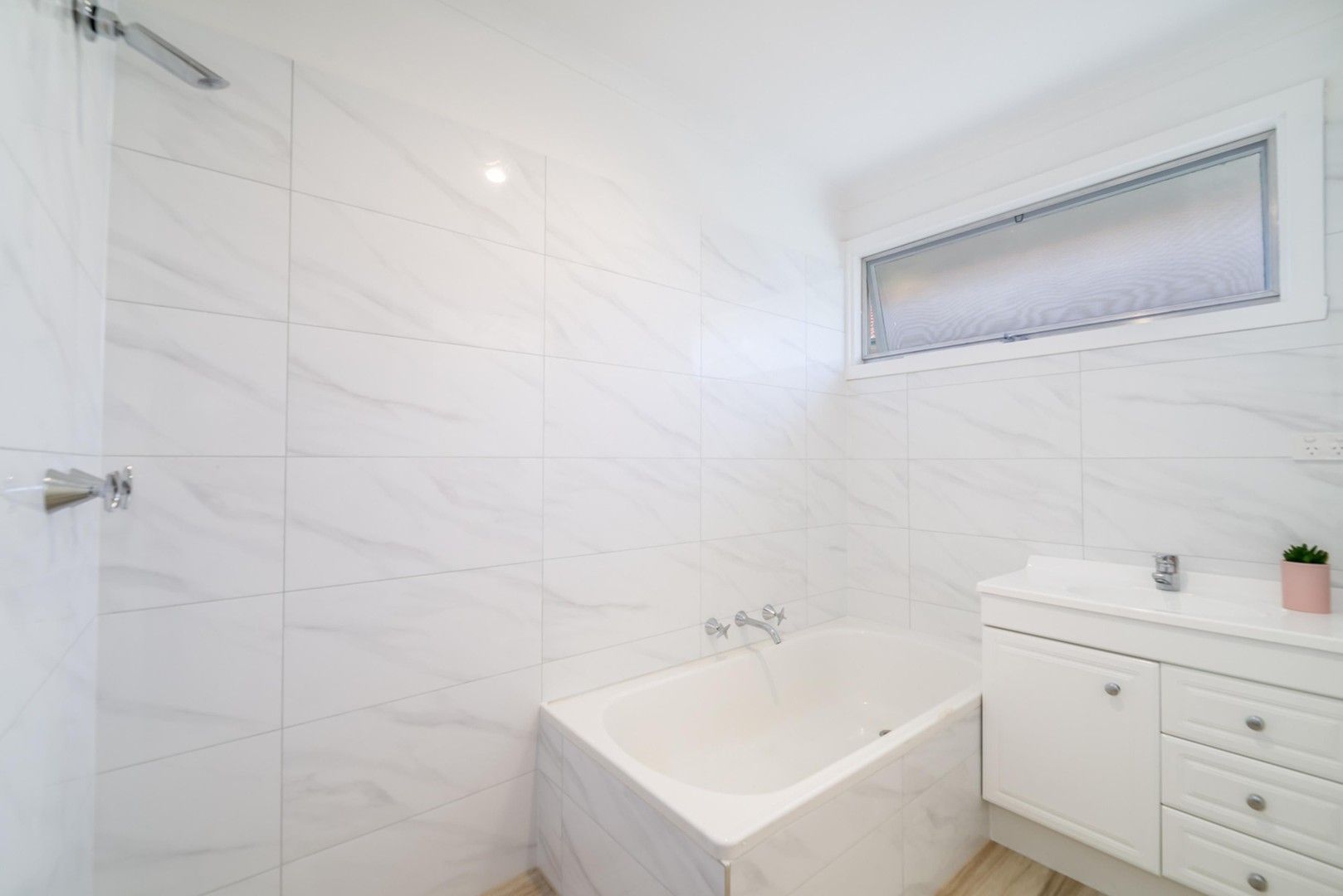 2 bedrooms Apartment / Unit / Flat in 6/54 Coorigil Road CARNEGIE VIC, 3163