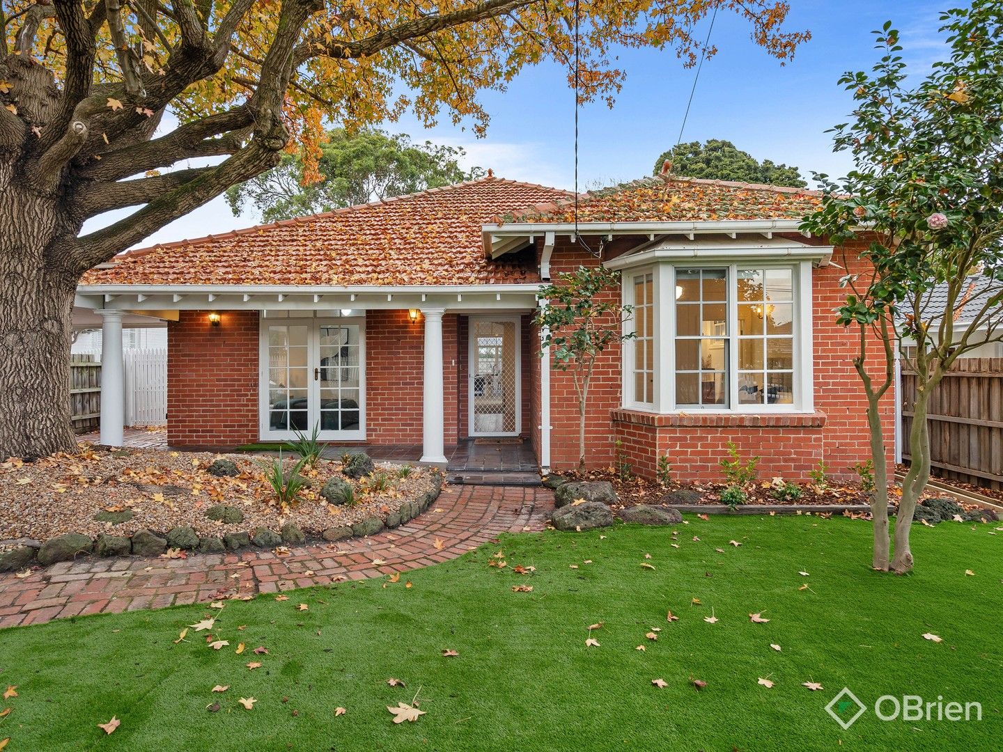 4 bedrooms House in 8 Canberra Grove BRIGHTON EAST VIC, 3187