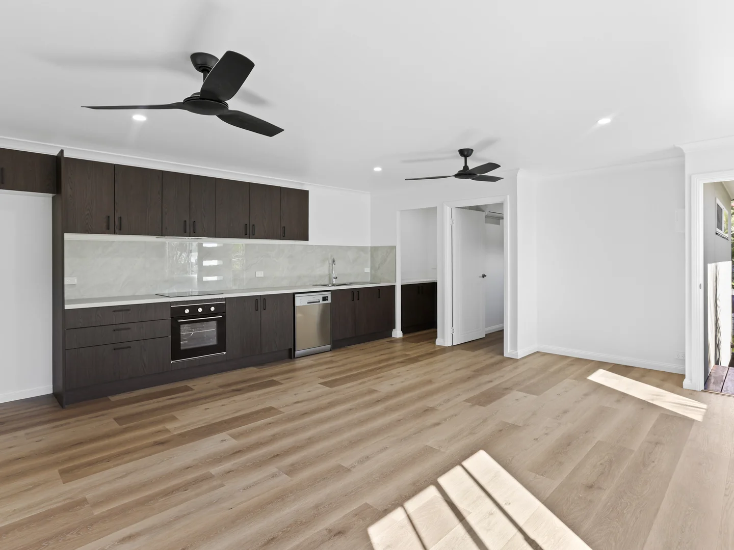 Additional image 3 of 1a Pottinger Crescent, Oxenford QLD 4210