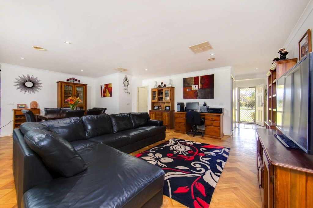 114 Short Street, Howlong NSW 2643, Image 2