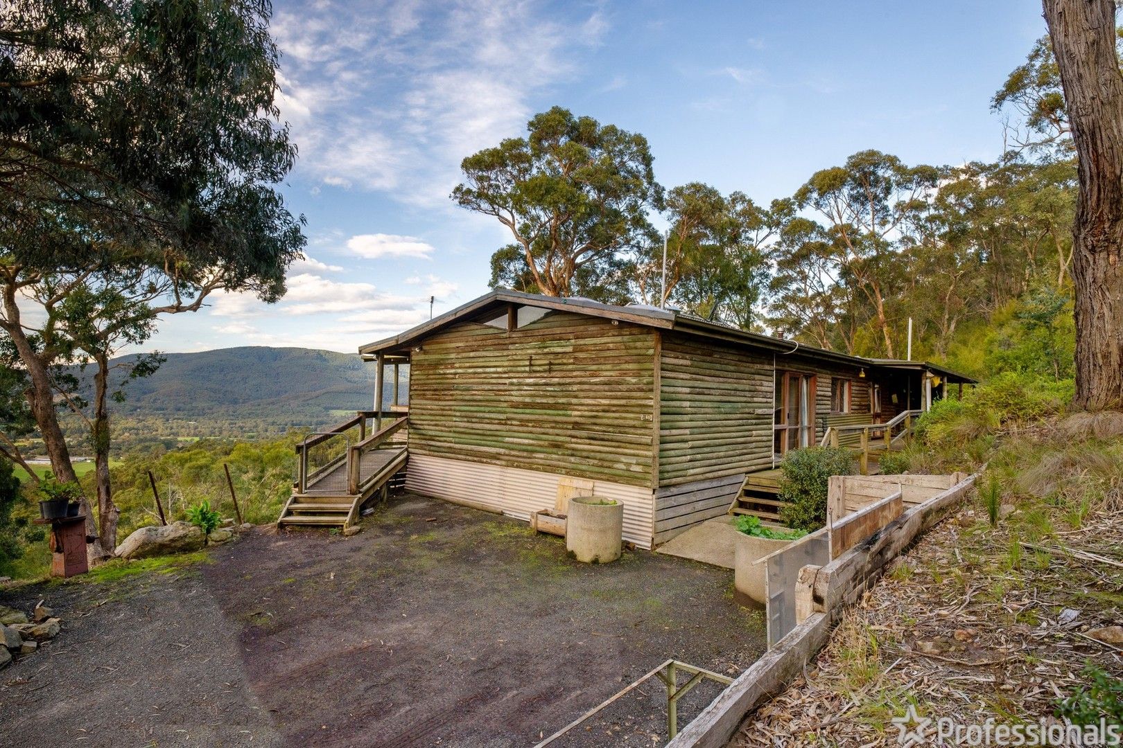 185 Milners Road, Yarra Junction VIC 3797 House for Sale Domain