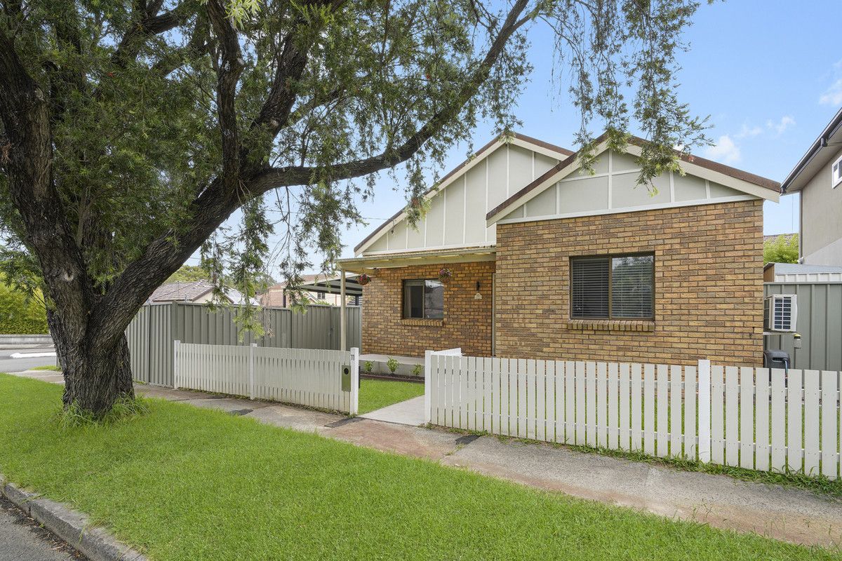 11 Melrose Street, Croydon Park NSW 2133, Image 0