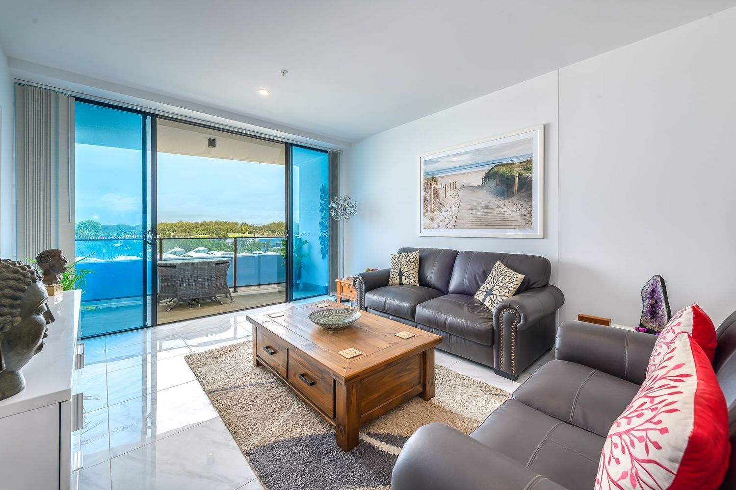 4410/5 Harbour Side Court, Biggera Waters QLD 4216, Image 2