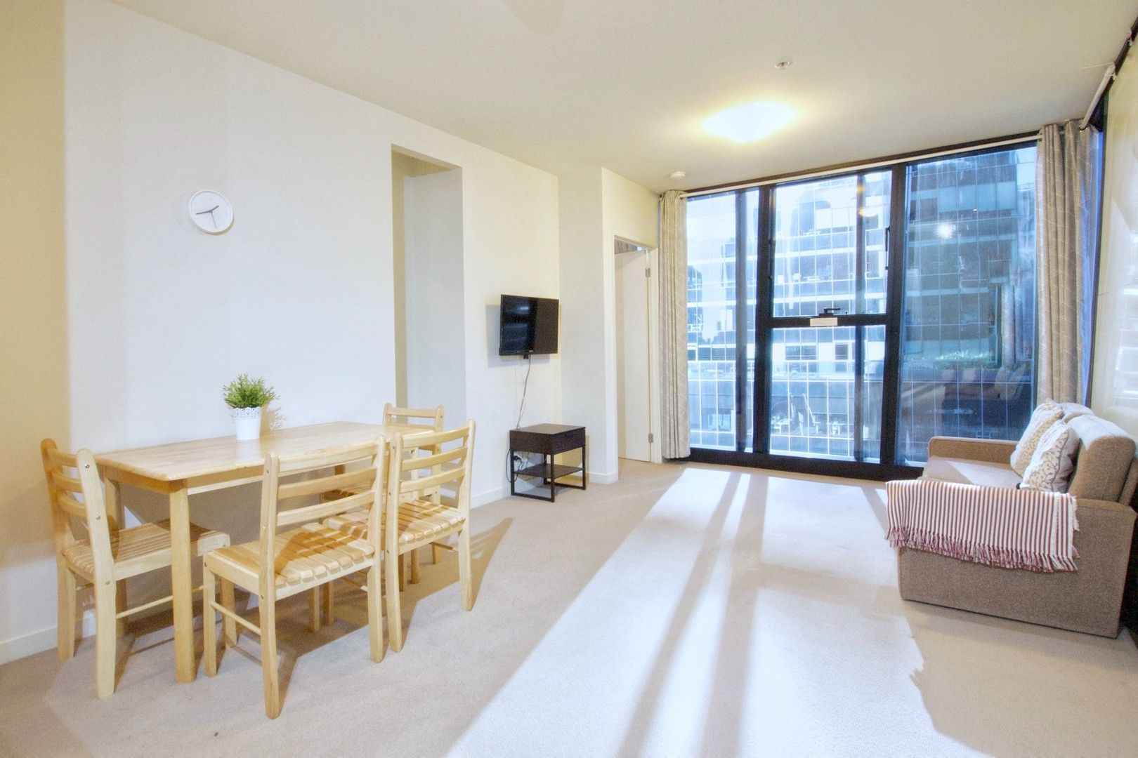 2 bedrooms Apartment / Unit / Flat in 1502/568 Collins Street MELBOURNE VIC, 3000