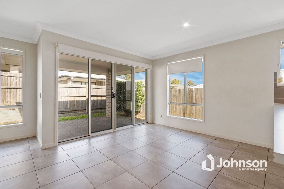 38 Cornelia Street, Leichhardt QLD 4305, Image 2