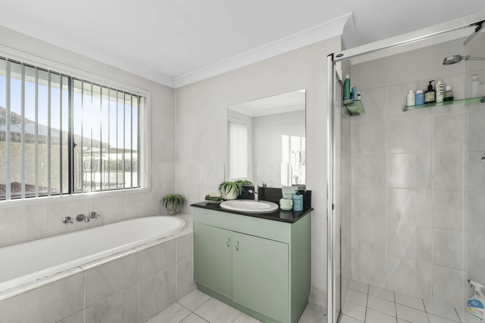 Additional image 32 of 66 Lakeshore Drive, Helensvale QLD 4212